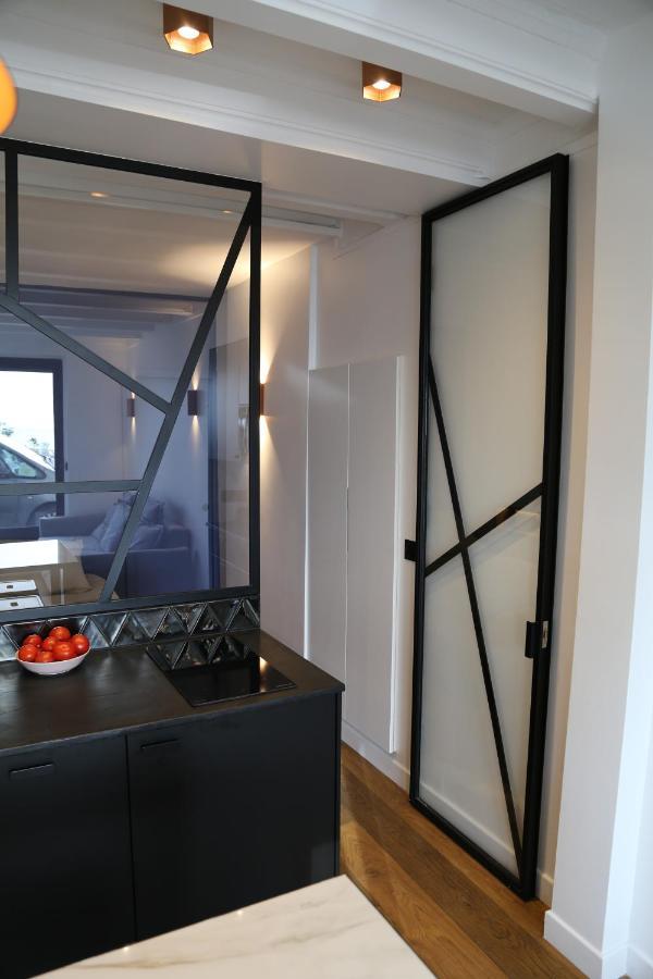 Appartement Face Mer Avec Terrasse Et Parking Trouville-sur-mer Exteriör bild