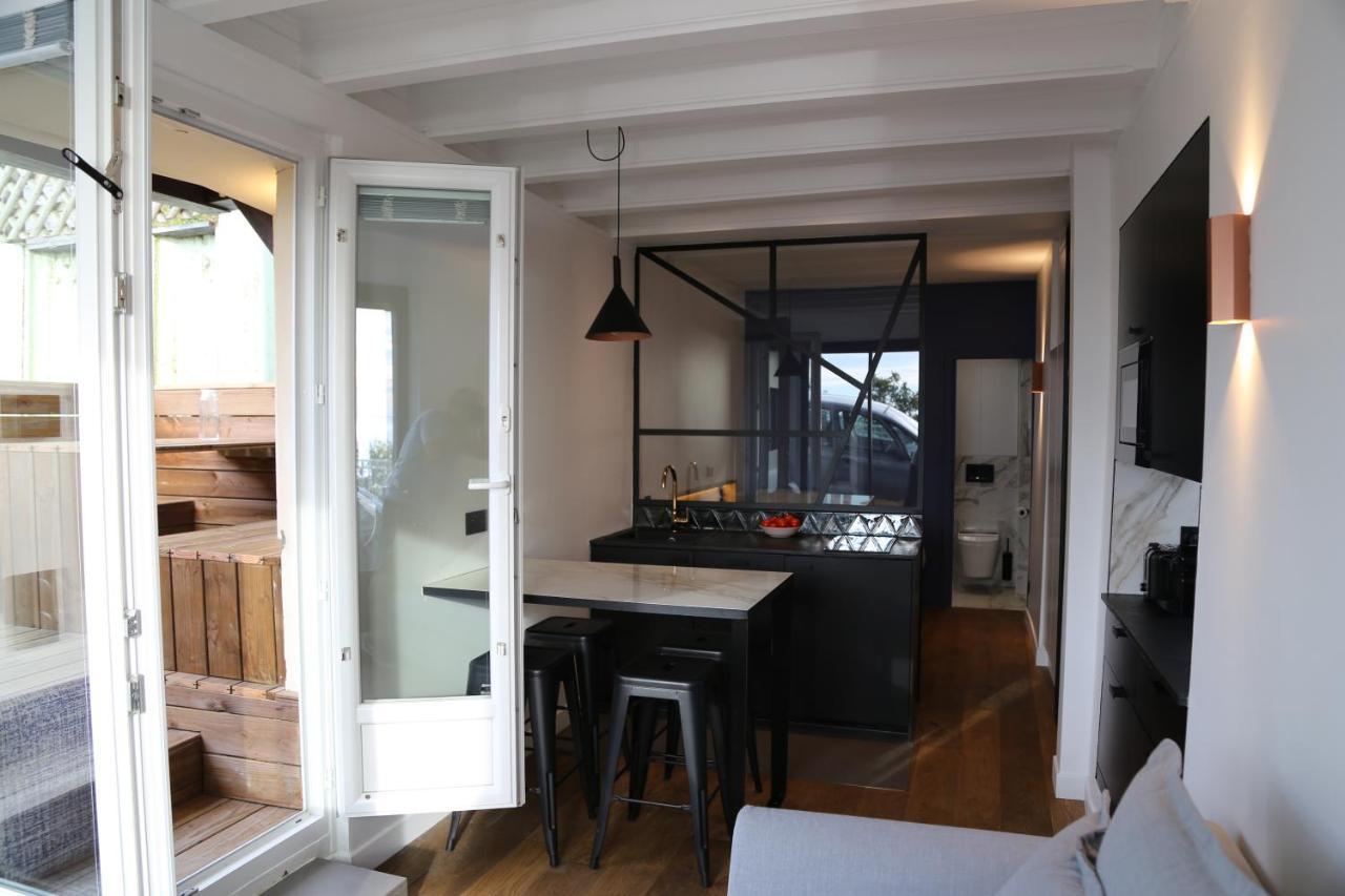 Appartement Face Mer Avec Terrasse Et Parking Trouville-sur-mer Exteriör bild