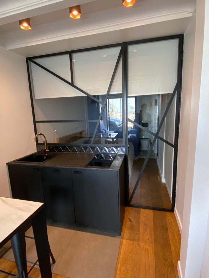 Appartement Face Mer Avec Terrasse Et Parking Trouville-sur-mer Exteriör bild